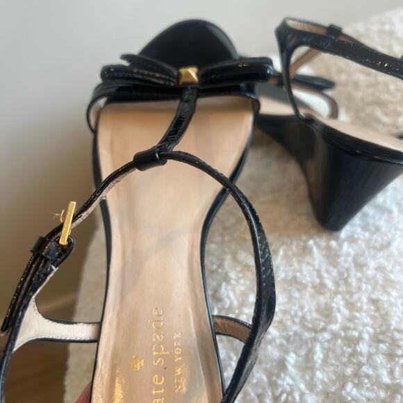 Kate Spade Black Strappy Wedge Sandals size 8 - Picture 8 of 10